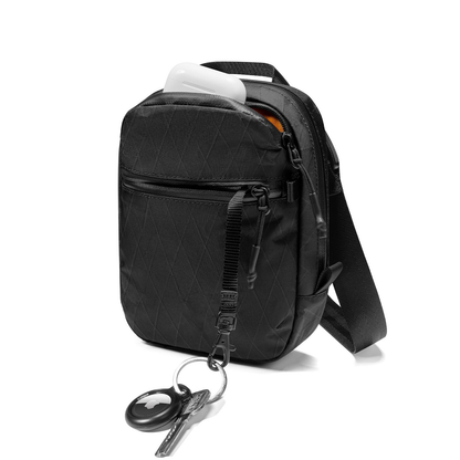 Torba sling podróżna z tkaniną X‑Pac i ochroną RFID
